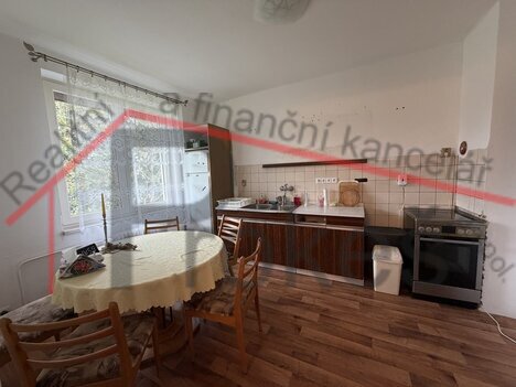 Prodej bytu 3+1 80 m² Strážov - Brtí