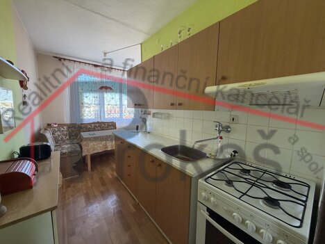 Prodej prostorného a světlého bytu 4+1 (84,56 m²) – Sídliště u Pošty, Klatovy